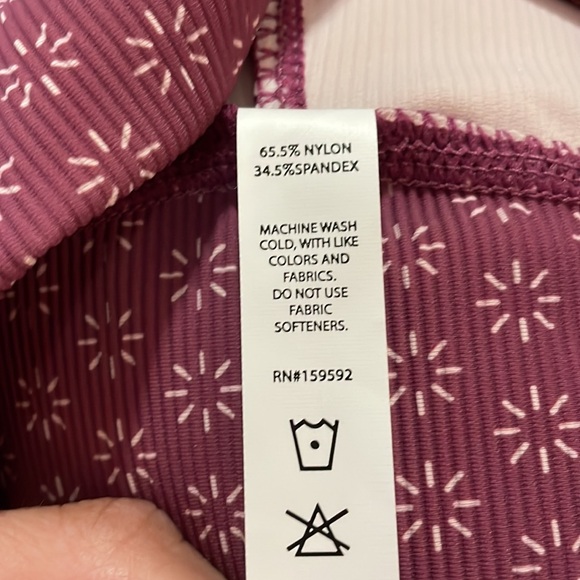 Glyder Sultry 7/8 Leggings in Rouge/Peony Sunburst SZ S NWOT - Picture 6 of 6